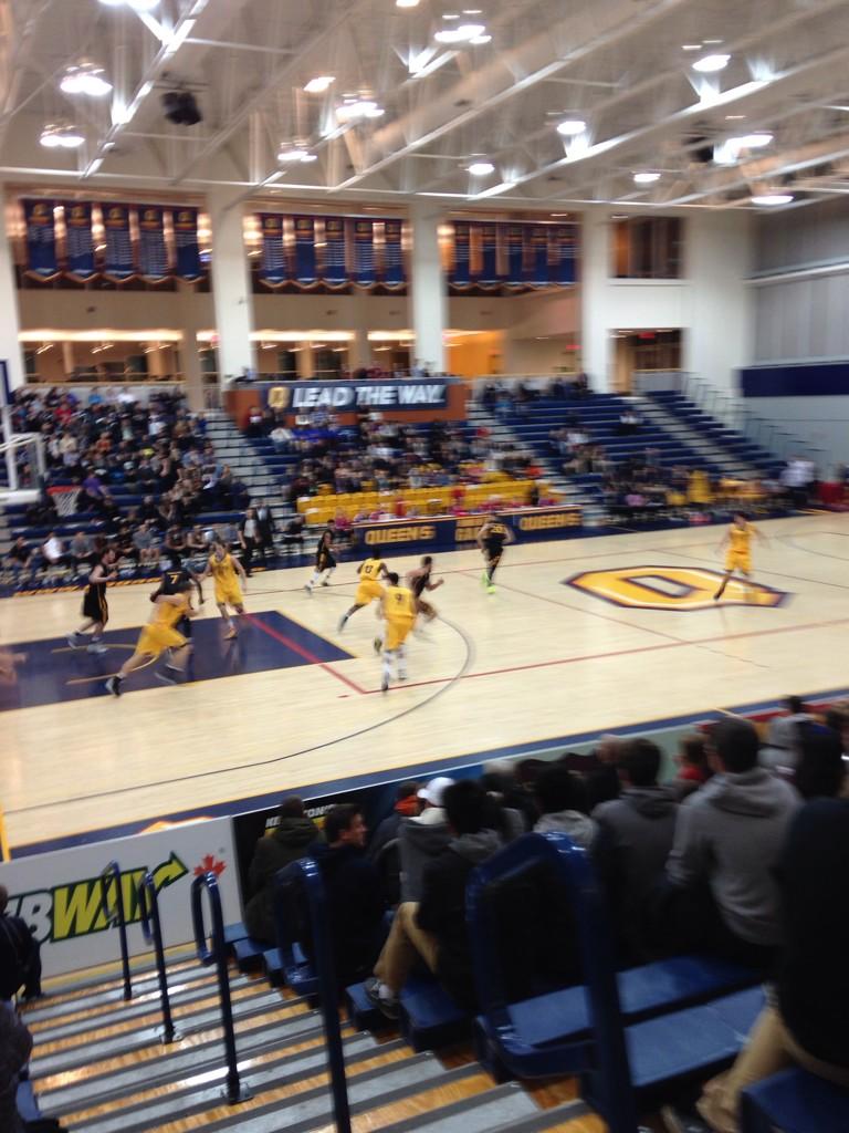 LSStrackfield's tweet image. Proud to watch Graham bros @LaSalleSec_LDSB playing for Queen&apos;s #LSSgrads