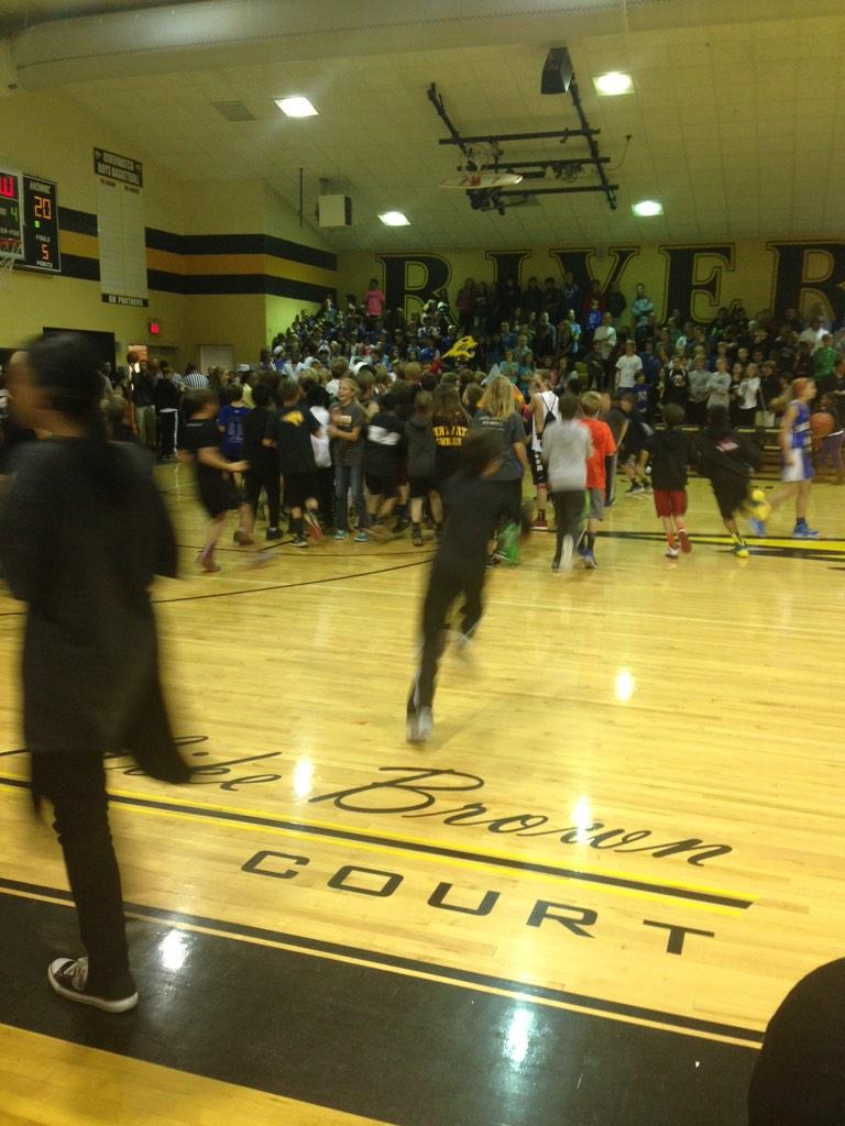 shelbshd's tweet photo. ATTENTION: PANTHERS WIN 💯🔥 #sofoyoublow http://t.co/nvclZBMG1O
