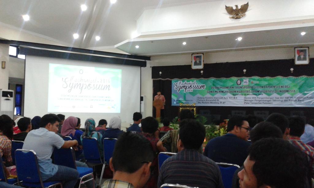 mechsymposium14's tweet photo. 08.44 Sambutan Ketua Panitia (Ryan Hanafi)  #mechsymposium14 http://t.co/RfNzPeLC5j