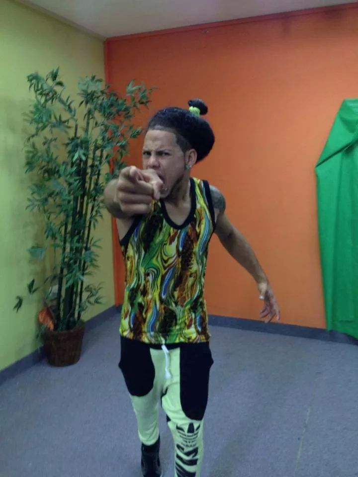 MontequieuHd's tweet photo. Hija de la gran putAAAA  dame banda mmg http://t.co/otaH2P7ZUi