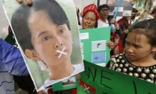 OpRohingya's tweet photo. The West's darling Suu Kyi won't utter a word for the Kachin and they know it. #ObamaInMyanmar @USEmbassyBurma http://t.co/csQ3aCuCVy