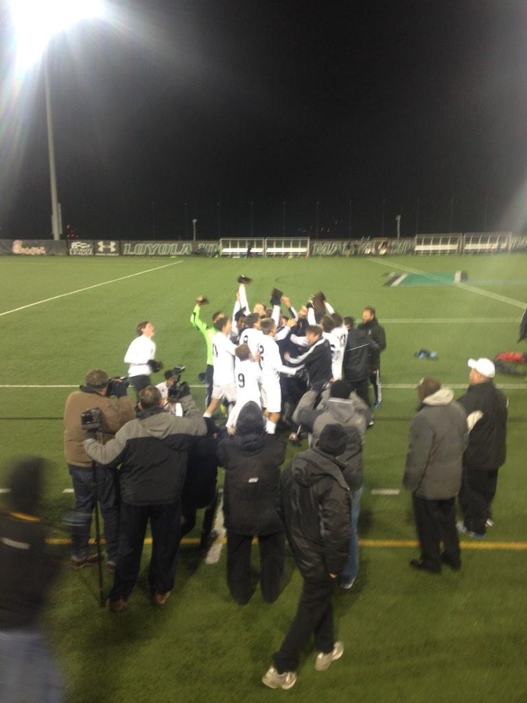 TheWhitmaniacs's tweet photo. State freaking champs #boyssoccer2014 http://t.co/1W1AcCrqVD