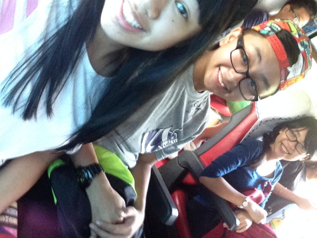 davidpham2662's tweet photo. Bus #Selfie  #aishoian14 http://t.co/V3UsL5YDh1