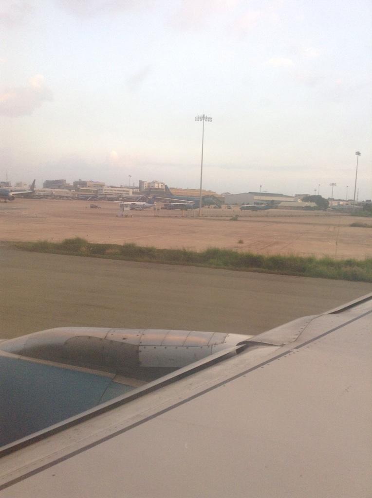 davidpham2662's tweet photo. Goodbye 😢😭😩 #aishoian14 http://t.co/ZBvMNwS5vw