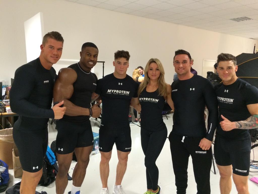 kirkmiller__'s tweet photo. POWERFUL @MyproteinUK team shoot yesterday 😊💪 unbeatable squad with @tomj199 &amp; @Sergiconstance too 😜 http://t.co/TJBjoWV2cz
