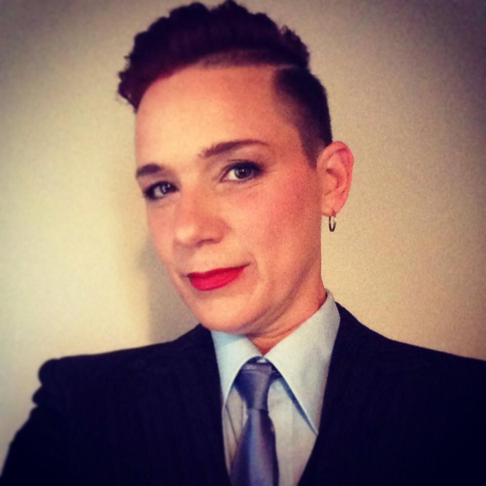 mzbstrange's tweet photo. @HuffingtonPost #whatgenderqueerlookslike http://t.co/mTPRmM54ER