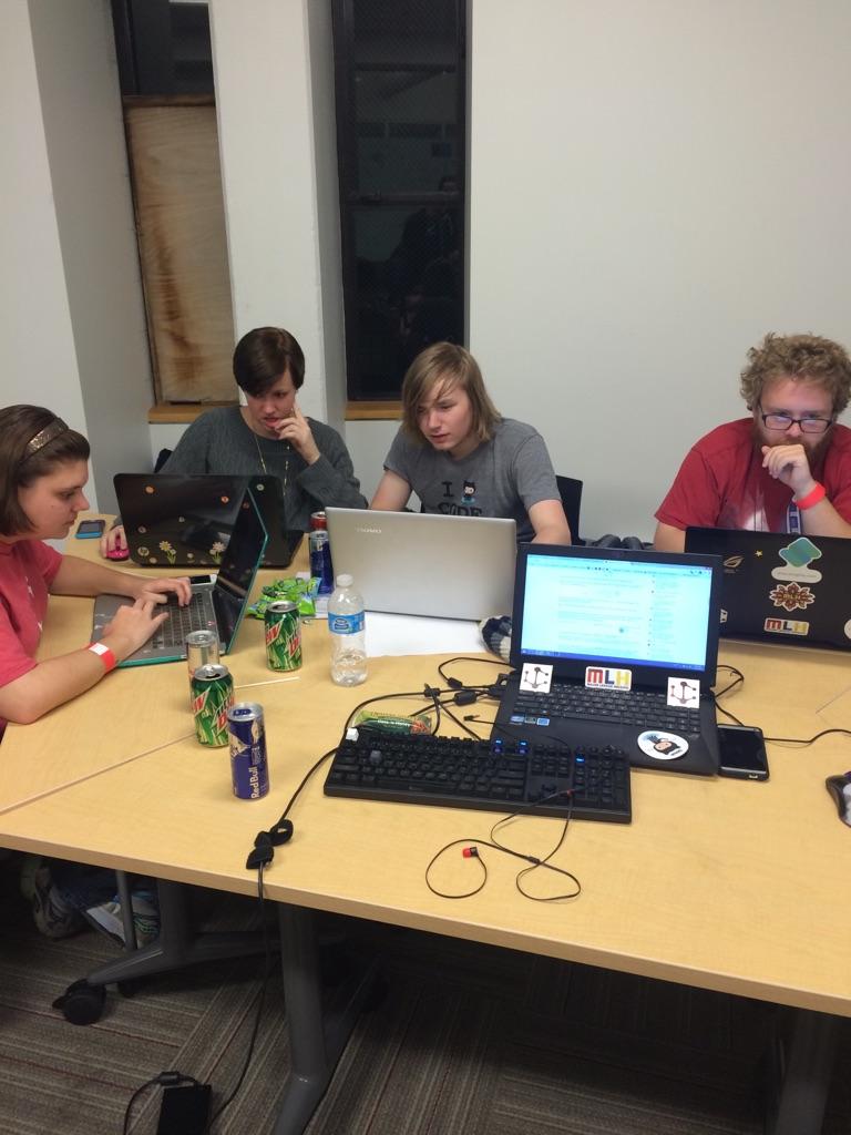 Revolution_UC's tweet photo. Working hard at 3AM. #hackallnight http://t.co/p7LRAqZcei