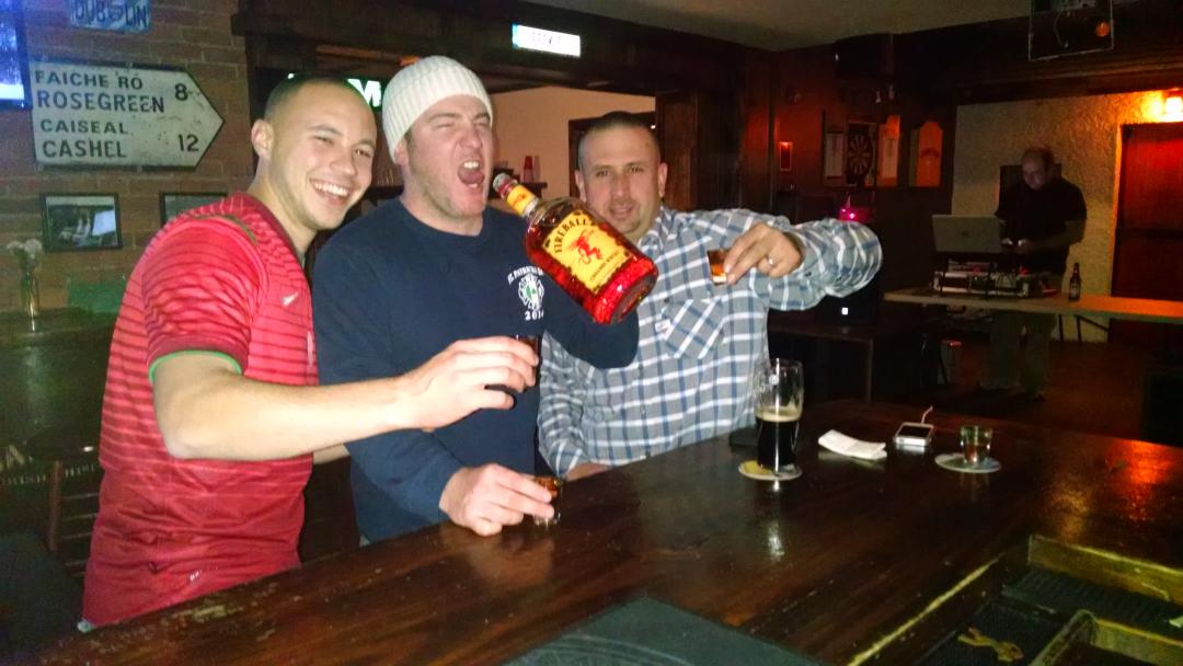 Broadcastmatt's tweet photo. @OToolesIrishBar is crushing @FireballWhisky  already... Who am I to let ya down!?! http://t.co/FuCfiMwtkK