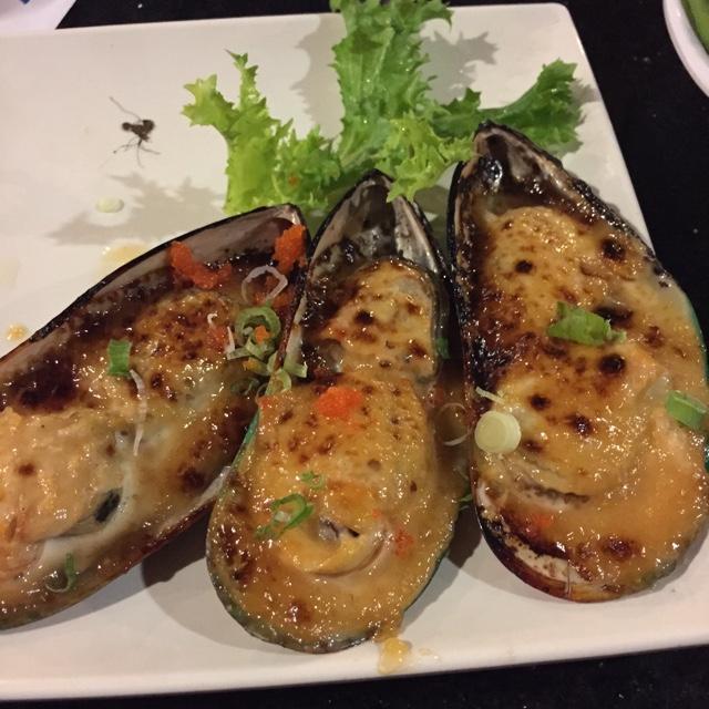 WhatBrandySaid's tweet photo. Mussels! 💪Whoo!!! 😁 http://t.co/lPrgXyLIUb