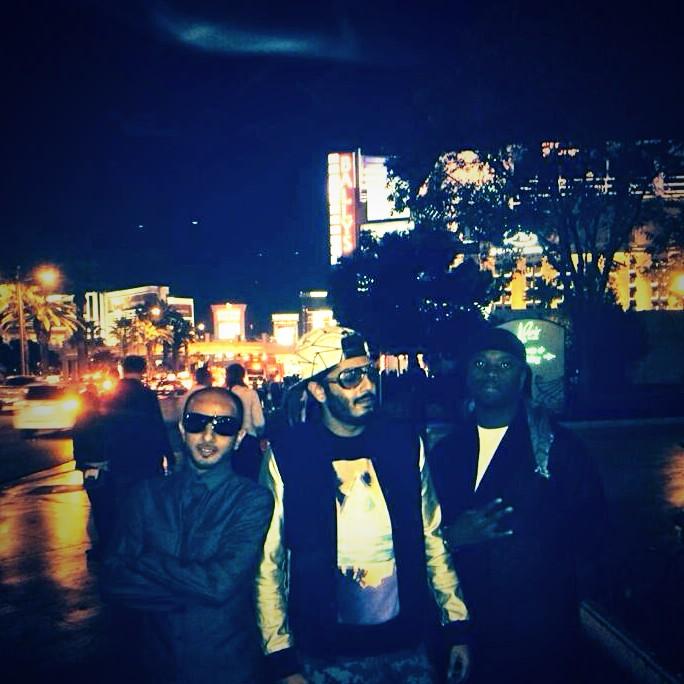 iRome927's tweet photo. Vegas Baby... Appearance at the Chateau, Club Paris tonight! http://t.co/PfJKKo0rKZ