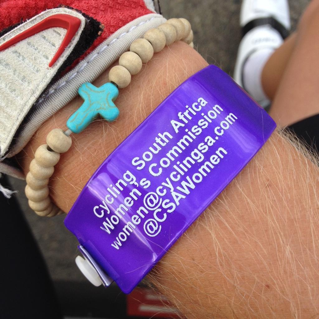 Jaco_Pelser's tweet image. At the @momentum947 twitter ride! Supporting womens cycling big! @CSAWomen #Womenscycling #CCTwitterRide