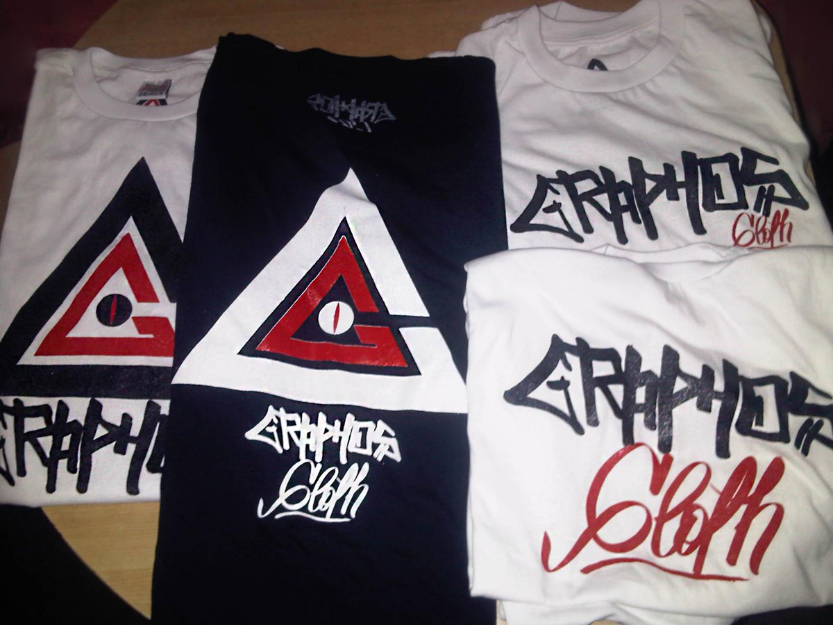 GraphosCloth's tweet photo. Con merca en Mano! Graphos Cloth comienza desde HOY!! http://t.co/RplzajkhQS