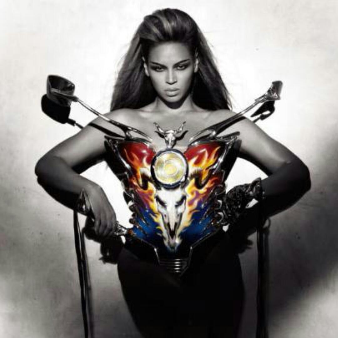 KombHunny's tweet photo. Gota hav it bitchzzzz http://t.co/E1wzu7hUfK