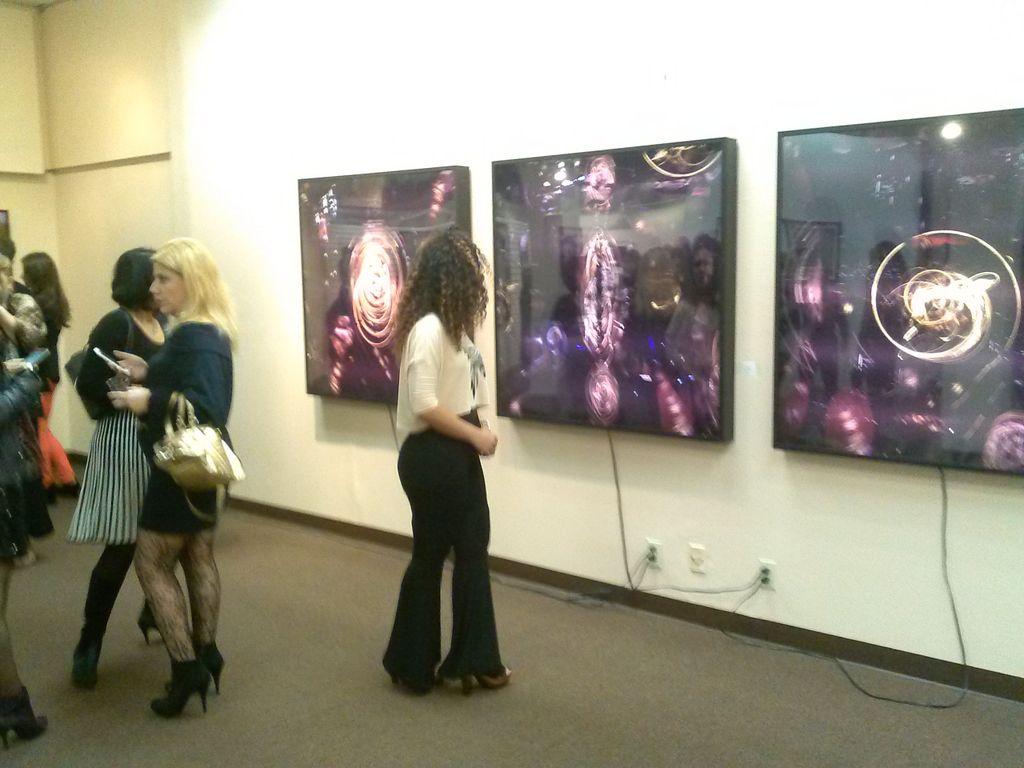 theArtB's tweet photo. Melissa Ann Lambert's Opening Reception At Anzoh Art Gallery 1125 S. Central Ave Glendale CA 7-10PM http://t.co/RZIDItTYzu
