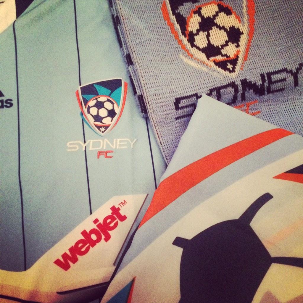 CheZZryl's tweet photo. GAME DAY READY! โฝ๏ธ @SydneyFC #SYDvsMVC #SydneyIsSkyBlue ๐ http://t.co/vTxe3v8GIk
