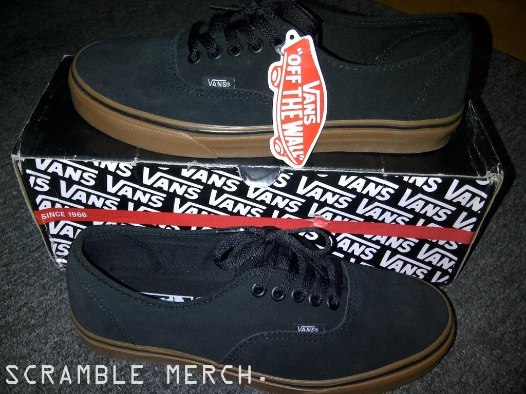 jual vans authentic