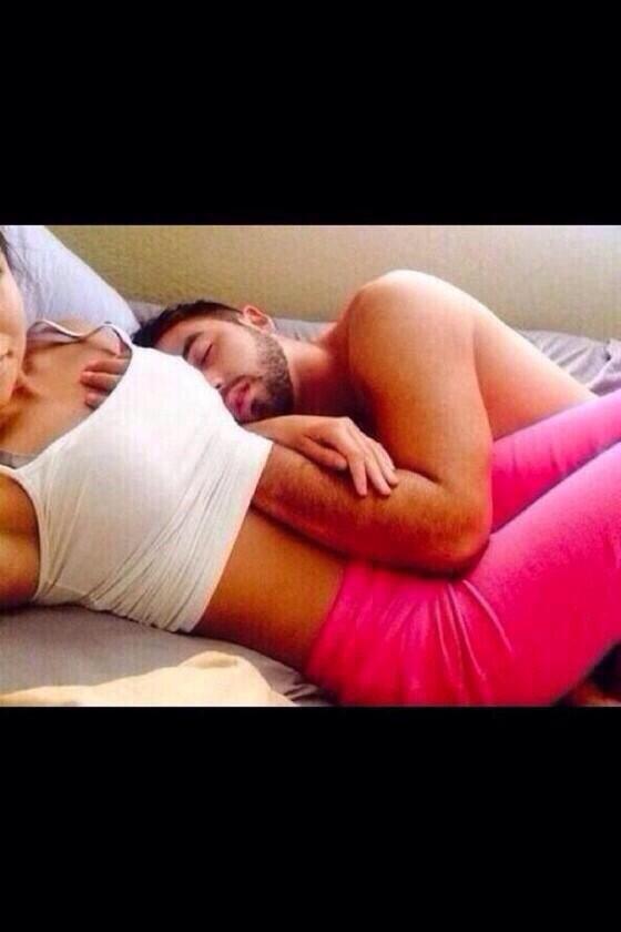 RealLifeGoals__'s tweet image. If we date 💋