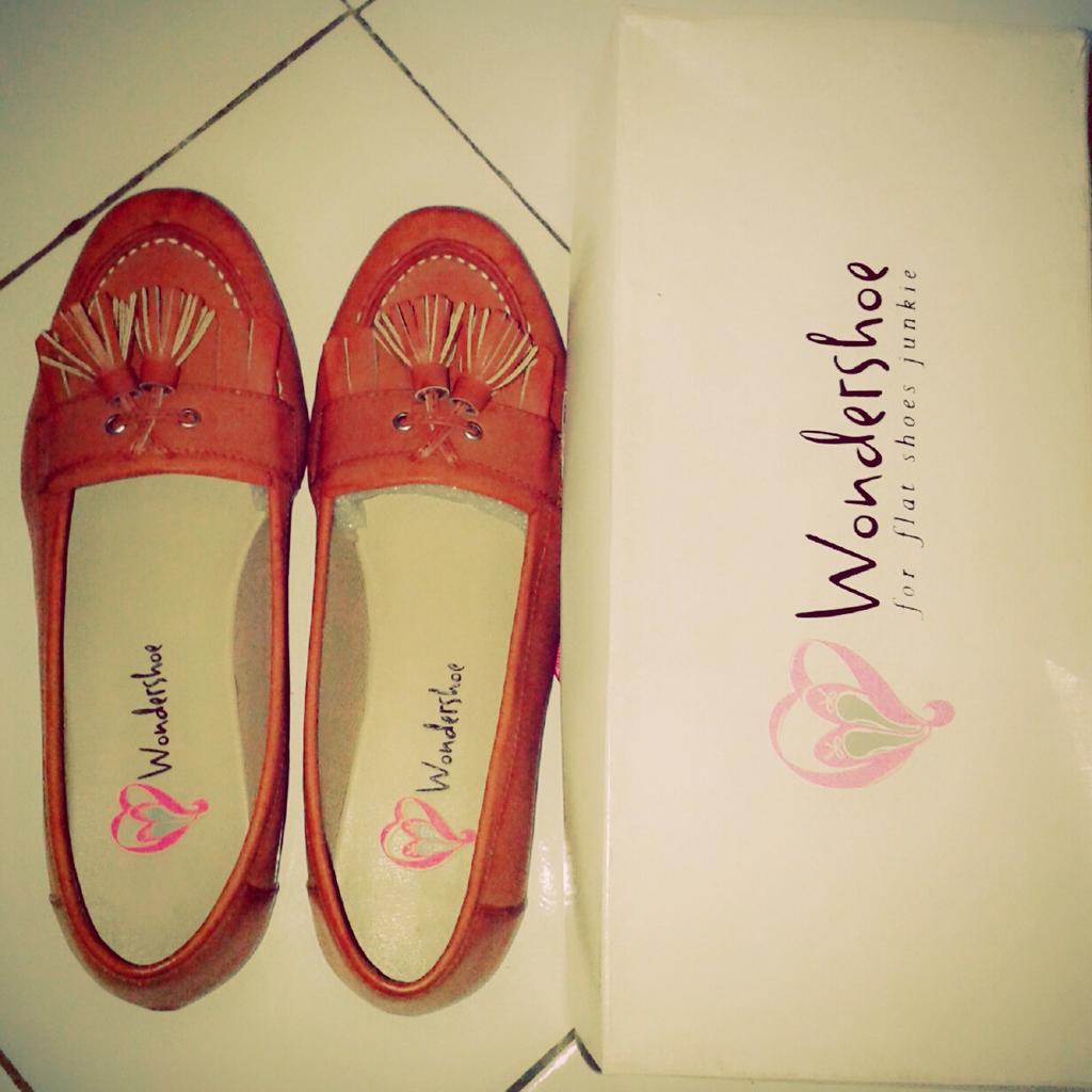 Pesen kemarin, hari ini udah sampe. Tengkyuu <a href="/wondershoe/">wondershoe</a> ♥