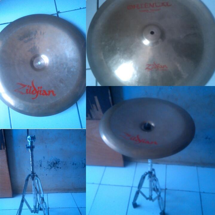 Wts cymbal chinesse zildjian oriental 18inc+stand ada crack3cm 900rb 089652851274