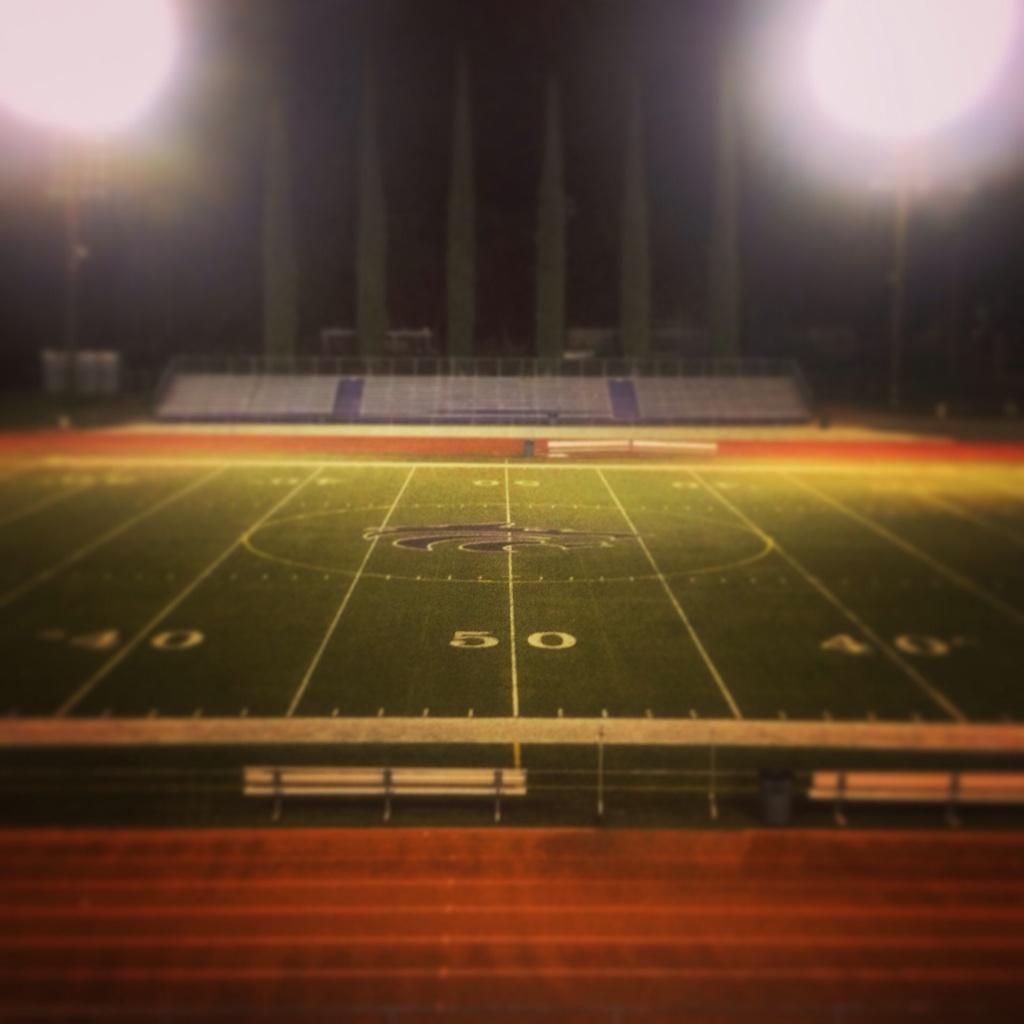 NateAbaurrea's tweet photo. Ghostly feel as I left Thompson tonight. The end to a bizarre 2014 season for the Wolves. Paradise 26 Shasta 7. #KCNR http://t.co/EyQ49xoRIh