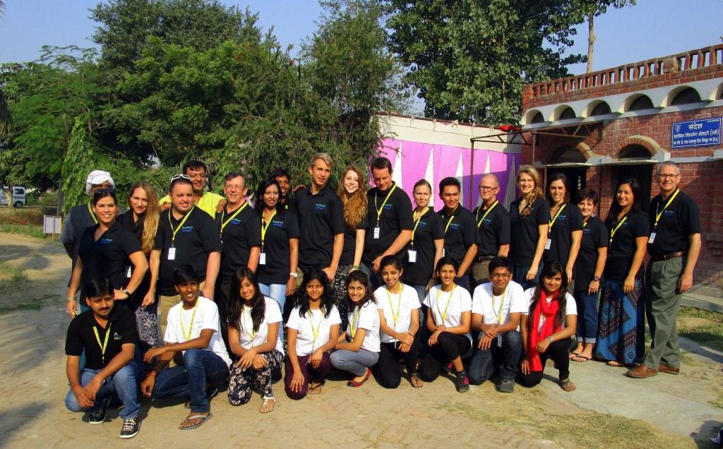 cogirl's tweet image. Dream team who is changing the world one Indian woman at a time #wcgb_bold #intuitlife #team4tech