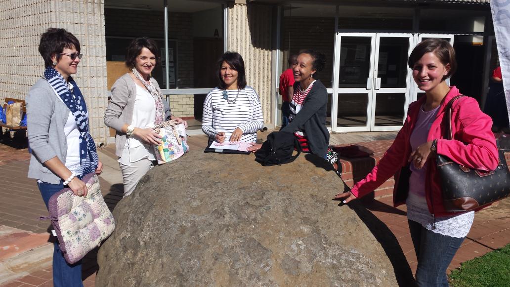 randallpienaar's tweet photo. #fsteacher @DBE_SA @MECTateMakgoe @SchoolNetSA. Looks like its going to be a funfilled day. http://t.co/ekpmOHJkjV