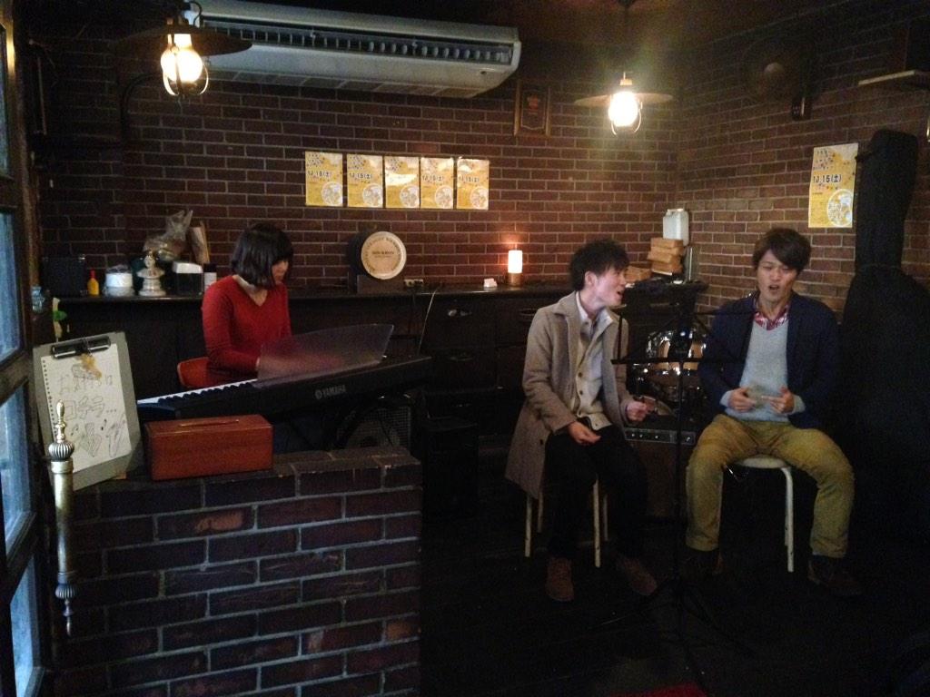 split_kicker's tweet photo. 猪熊さんとそのお友達によるスピッツのチェリー!スペシャルセッションですよ! #bjp2014 http://t.co/nKxOUNYYeP