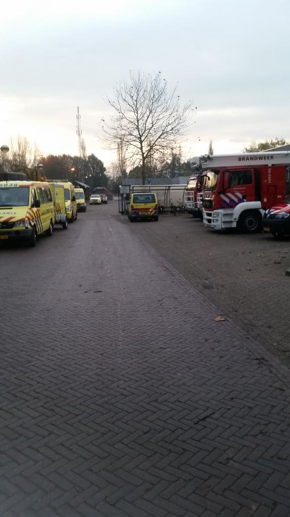 Grote oefening combi tunnel Nijverdal <a href="/BrandweerTwente/">Brandweer Twente</a>