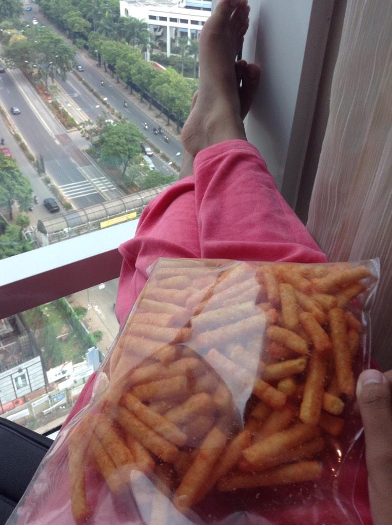 Iffa_RAB's tweet photo. Gabutt parahhh-_- http://t.co/2RraUgDr8Y