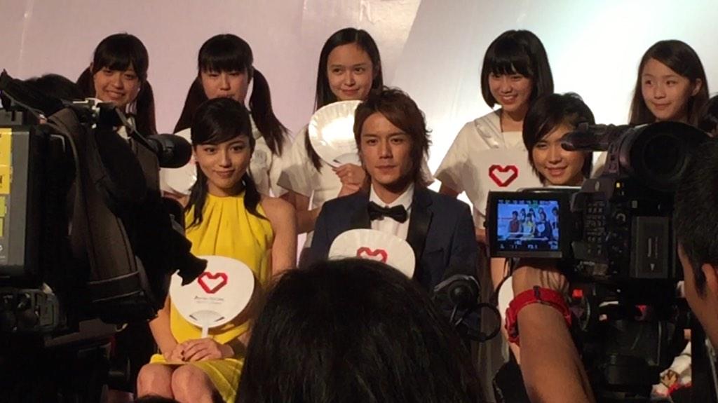 chocopair's tweet photo. ฮารุนะจังยิ้มน่าร๊ากมากกกกก เฮียกี้หล่อออออออ (≧∇≦)#WelcomeBackTackey #WelcomeBackHaruna http://t.co/KEZIxHrCoJ