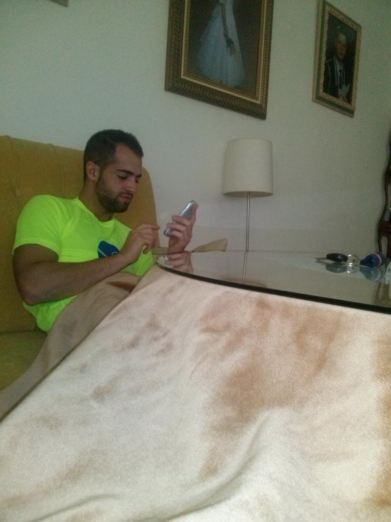 mc_lindalahaba's tweet photo. Intrusoo @alejandro_wili http://t.co/oh9YnNeR2W