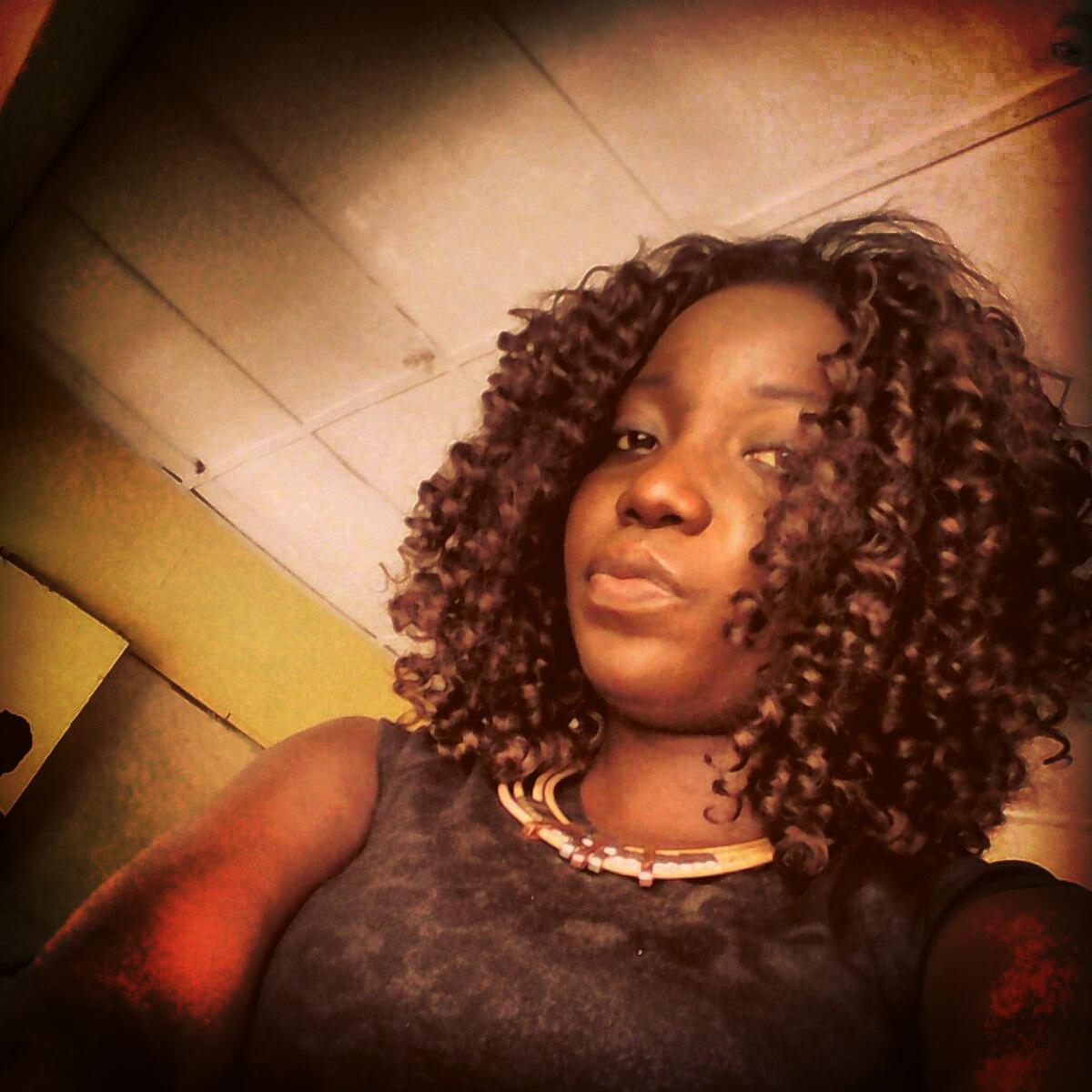nellynini tweet picture