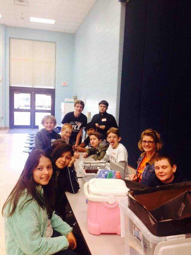 luv2teachbears's tweet photo. Regional Robotics Competition!
Good Luck Gummy Bears &amp; Bad News Bears http://t.co/EJJ3F14ONO