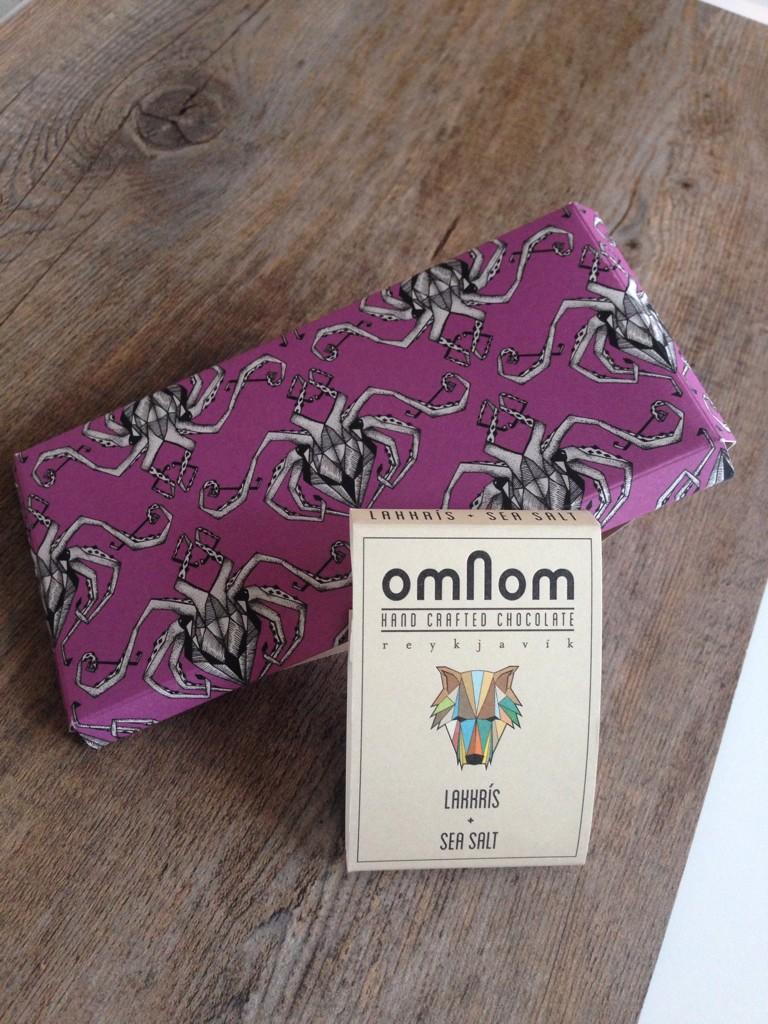 Iskanonen's tweet photo. Seriously good chocolate from Iceland. http://t.co/8fhpQLsQJ7