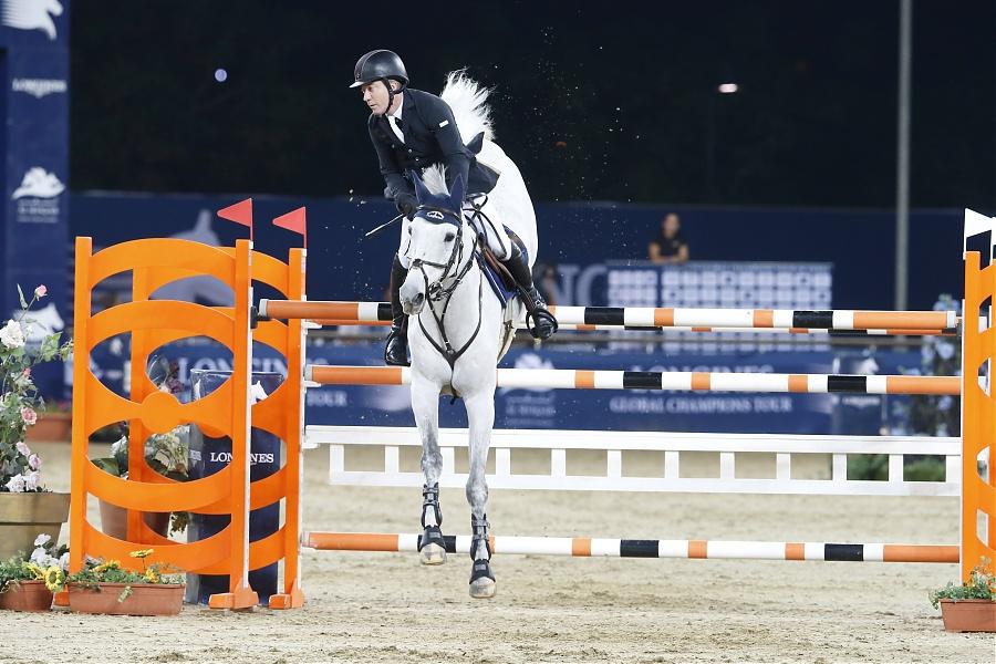 Michael Whitaker and Valentin R win the €60,500 CSI5* speed class #LGCTDoha