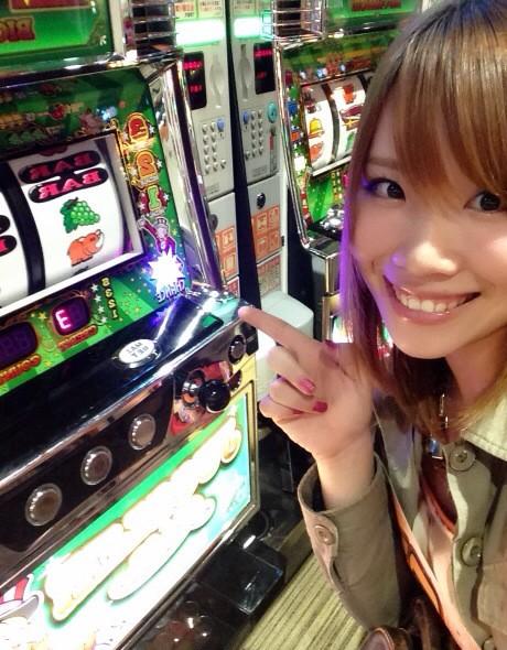 ドランクドラゴン鈴木拓 本人 カイリさん あなた人の顔を見てニタニタ笑うのは失礼なのでやめなさい タッグマッチ頑張ってください Kairi Hojo レア狩り二店舗目 ジャグラーというスロットで奇跡的に５回くらい 光りましたー 鬼ヶ島のおお