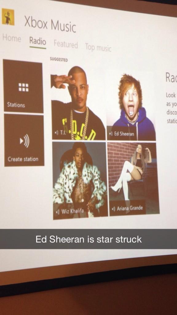 DamnSlice's tweet photo. @edsheeran is star struck http://t.co/wNwP9wj2iv