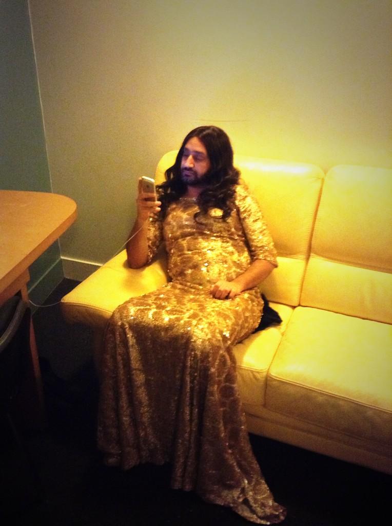 Cyril Hanouna tweet media