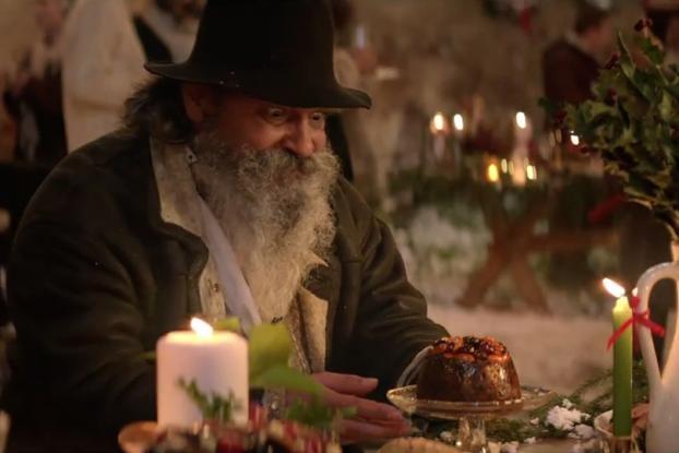 creativitymag's tweet photo. This snowy village dreams of an Aussie Christmas in this fun holiday spot http://t.co/ogN3Jx181a http://t.co/9mqeQHI2UX