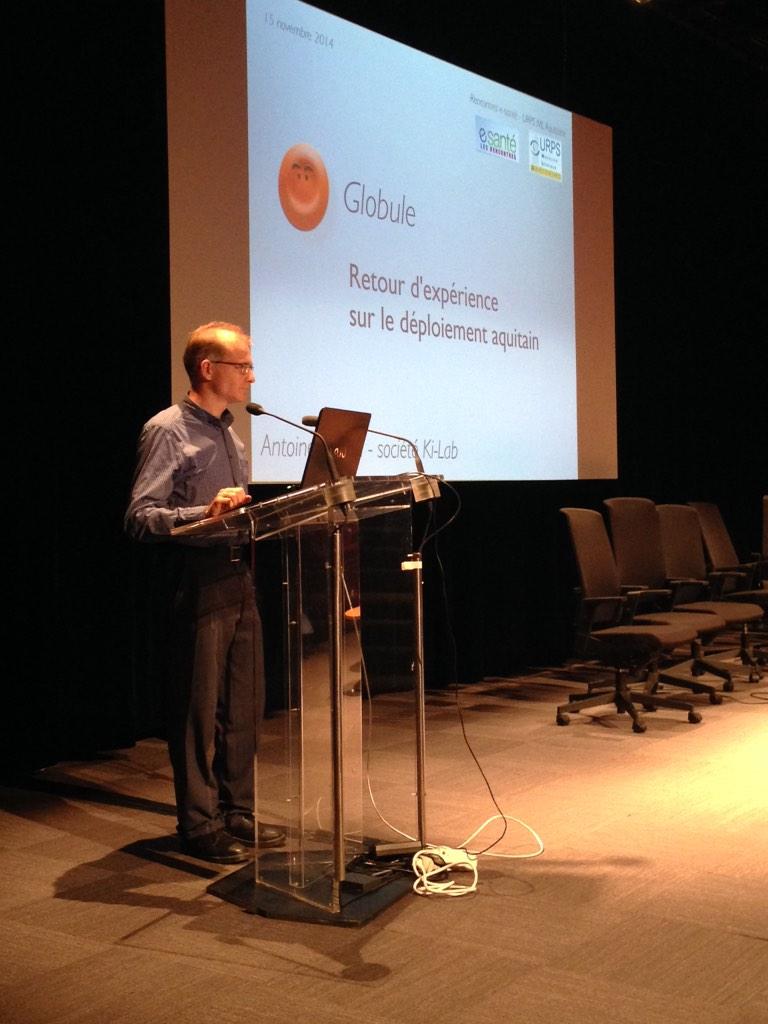 AuzouCeline's tweet photo. #RES2014 @AntoineComiti présente les retours d'expérience de l'outil #globule  #PAACO cc @SanteAquitaine http://t.co/JgkZMWg2UP