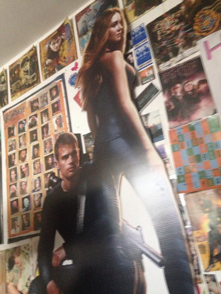 Happy birthday to the beauty that is shailene woodley, who is joining me in my room for her birthday celebrations 