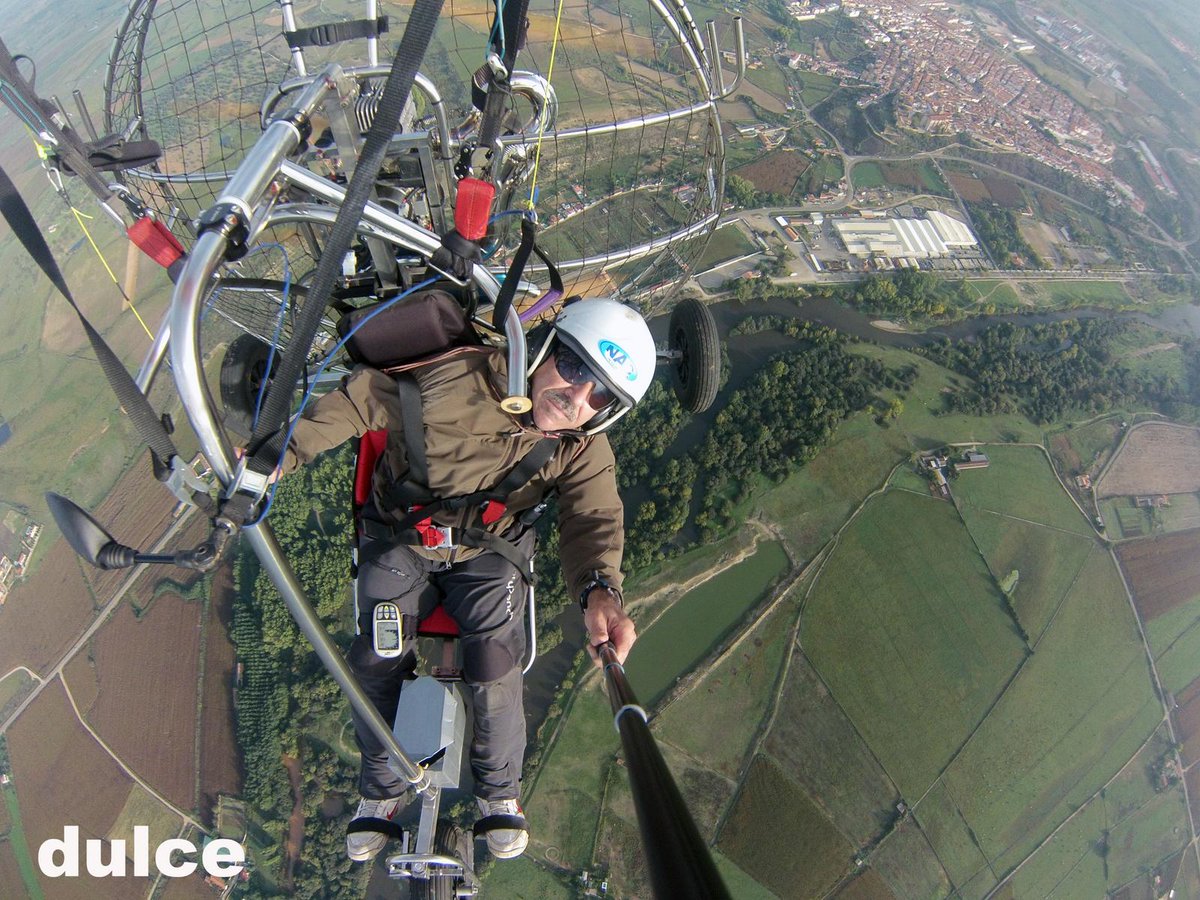 Angelparamotor's tweet photo. 15 dias sin volar, empiezo a tener mono. http://t.co/S67S0GdVxj
