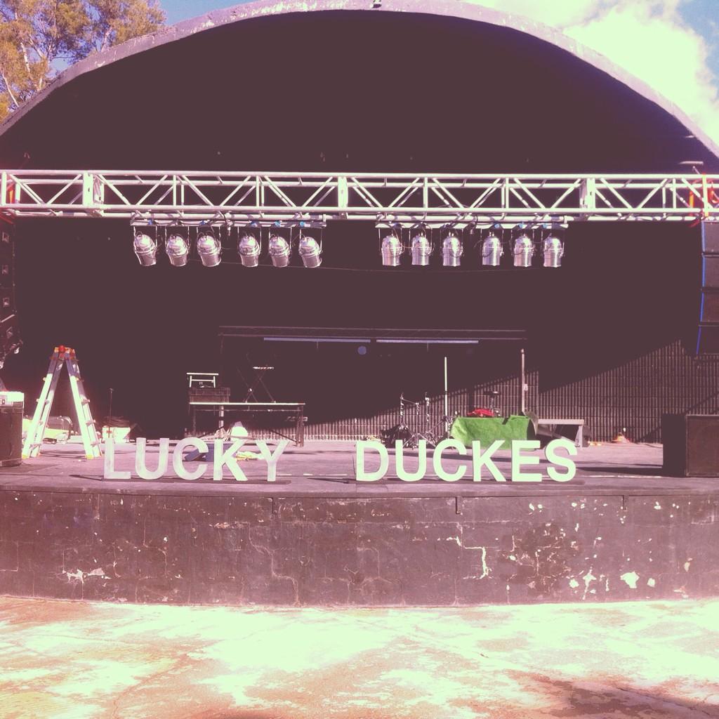 LuckyDuckes's tweet photo. Vamosssss!! Como reluce el dia en cieza... #TodoDeCara ☀️☀️ http://t.co/lu6INMjN2r