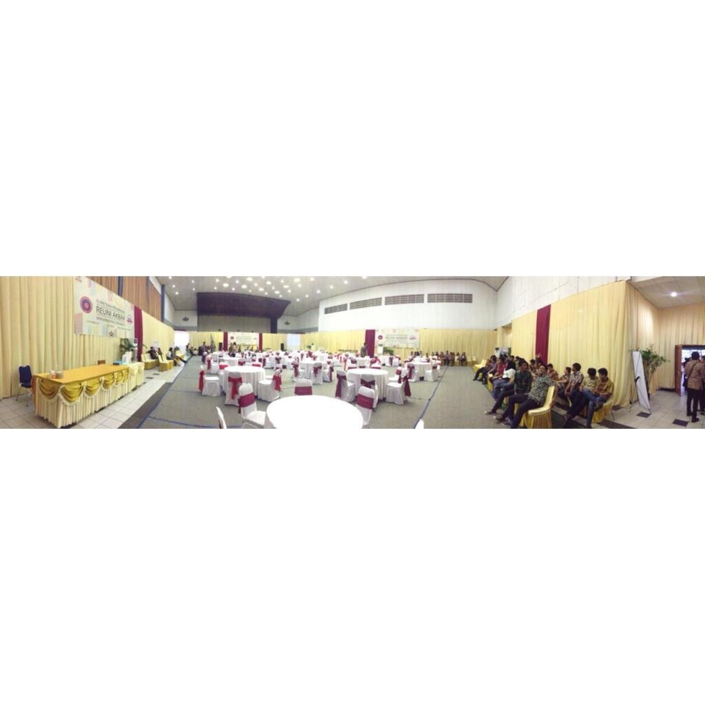 MiningWeek_2014's tweet photo. Yeyeyyee persiapan reuni akbar Teknik Tambang Trisakti ;) sebentar lagi mulai nih guys... http://t.co/hQn5gRwhbA