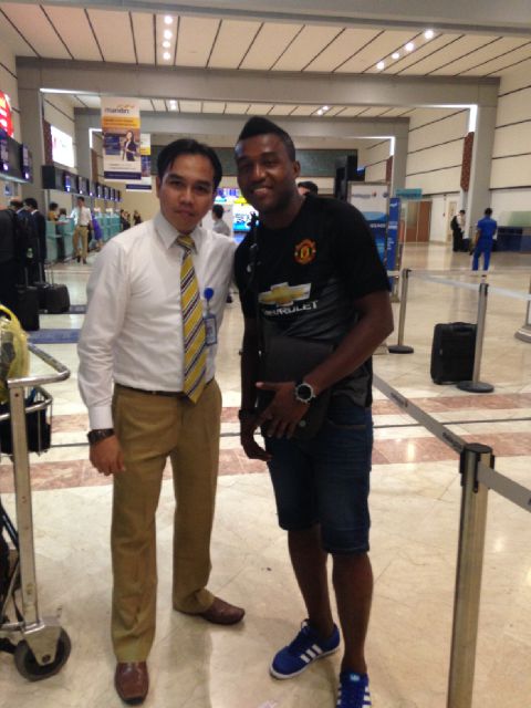 Selamat Djibril Coulibaly, Semoga Betah Di Manchester United :p
