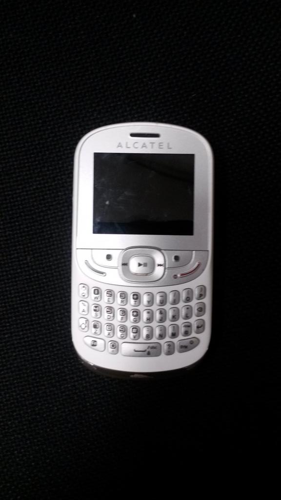 "<a href="/schoenenreusUrk/">schoenenreus Urk</a>:  telefoon is gevonden  in de winkel.
Rt help mee de eigenaar te vinden.
<a href="/verlorenopurk/">verloren op urk</a> <a href="/Urkerhard/">Urkerhard</a> "