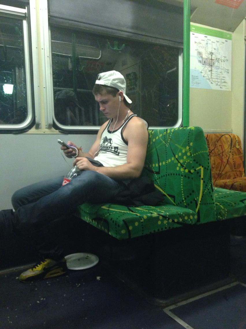 AmberAnderson's tweet image. Graffiti on a tram @yarratrams