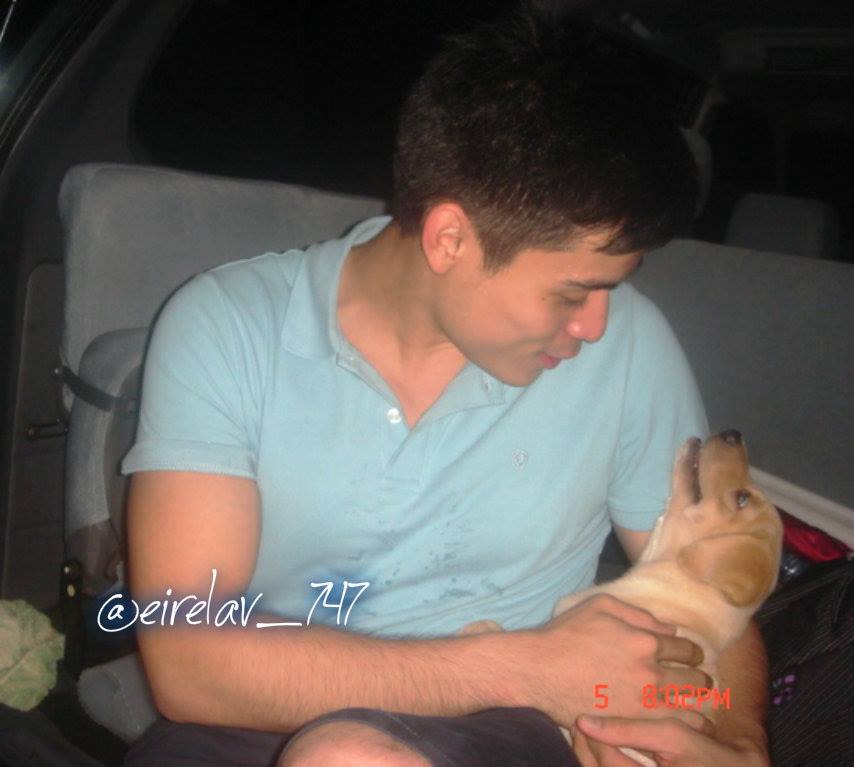JgreyKXHS's tweet photo. Ay ang cute oh! Sana naging aso na lang ako, wahahaha! Cto. #2013pic http://t.co/yVaVxsxtSG