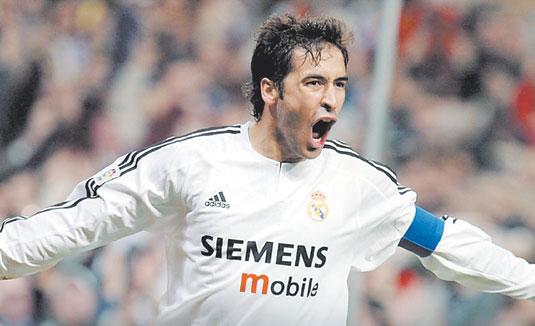 Raul7Capitan7's tweet photo. Que Raúl González Blanco no tenga un Balón de Oro, es una de las mayores injusticias en la historia del fútbol. http://t.co/8cOGwE3ALb