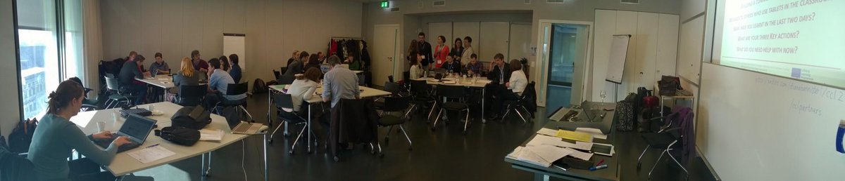 ConingsRobert's tweet image. Participants being creative #eminent2014 #cclproject